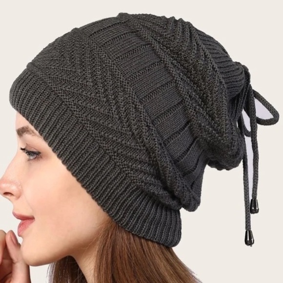 Accessories - Duel Purpose Hat & Scarf